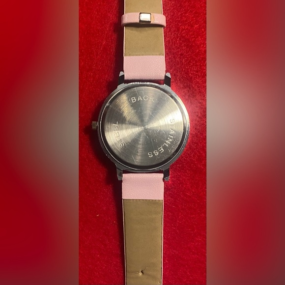 Dalas Watch Pink/Silver Large Face Faux Leather Band Vintage - Picture 4 of 5
